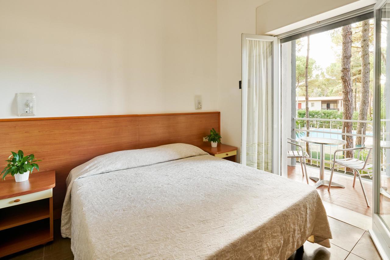 G/Hotel Lignano ลินญาโน ซับเบียโดโร ภายนอก รูปภาพ