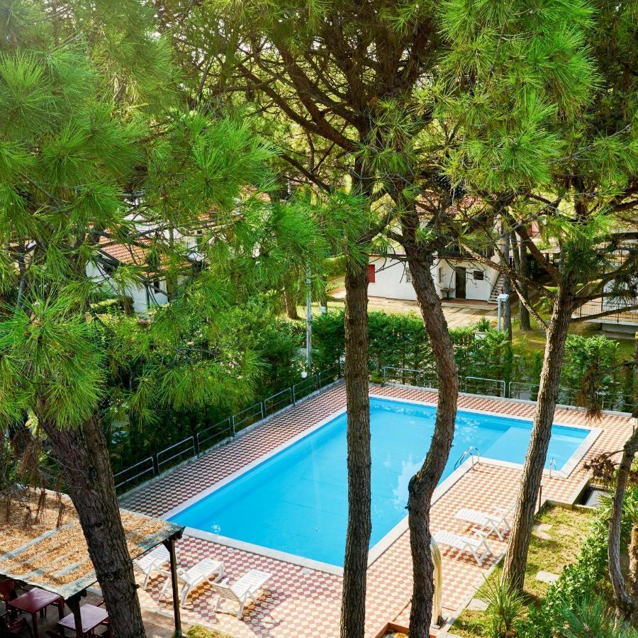G/Hotel Lignano ลินญาโน ซับเบียโดโร ภายนอก รูปภาพ